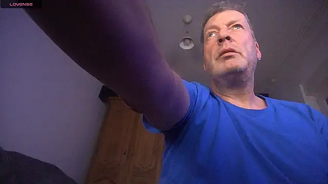 Snapshot of iliebetights chatting on November 21, 8:51 pm iliebetights online show from November 21, 8:51 pm