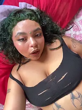 PrincessLauren420 online show from April 17, 11:46 am