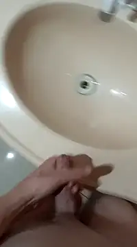 Snapshot of kalebGostoso chatting on March 19, 4:57 am kalebGostoso online show from March 19, 4:57 am