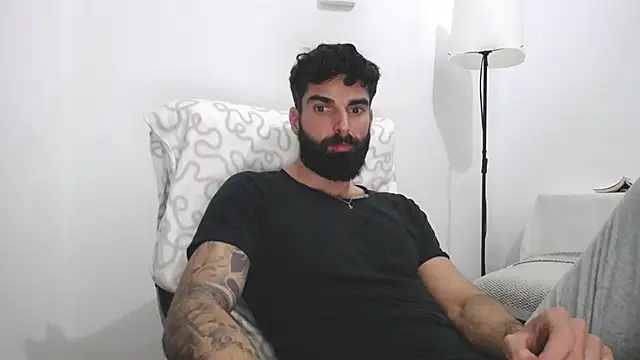 Verycutex online show from February 15, 3:28 pm