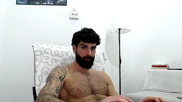 Verycutex online show from February 17, 1:51 pm