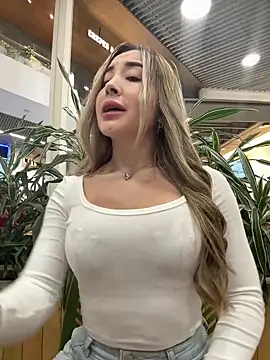 Snapshot of Alexa_seexy1 chatting on February 9, 12:28 am Alexa seexy1 online show from February 9, 12:28 am