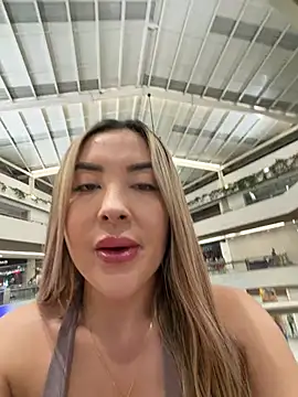 Snapshot of Alexa_seexy1 chatting on July 13, 12:46 am Alexa seexy1 online show from July 13, 12:46 am