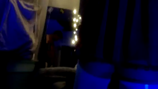 lickthecat online show from October 28, 6:17 am