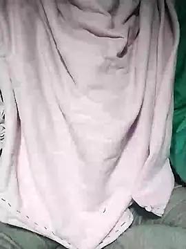 Snapshot of loveyou246 chatting on January 22, 12:16 am loveyou246 online show from January 22, 12:16 am