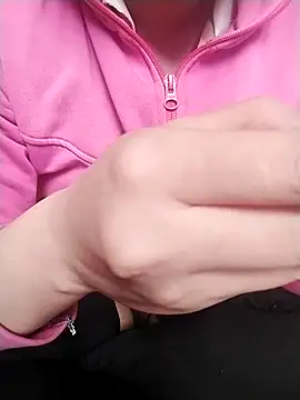 Snapshot of loveyou246 chatting on March 1, 4:58 am loveyou246 online show from March 1, 4:58 am