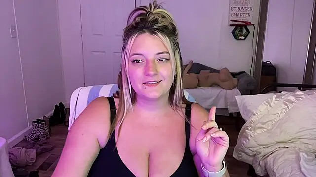 magicsparkles online show from March 14, 3:15 am