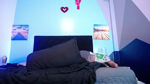 juanses n toro online show from March 10, 4:25 pm