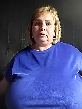 EvaCristal online show from April 17, 5:49 pm