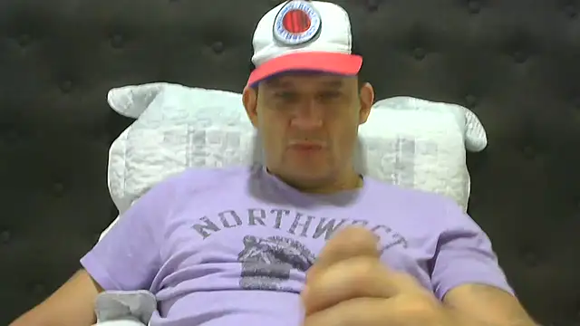 Snapshot of altenori112 chatting on February 16, 4:42 pm altenori112 online show from February 16, 4:42 pm