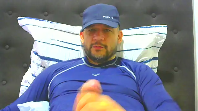 Snapshot of altenori112 chatting on November 20, 2:28 pm altenori112 online show from November 20, 2:28 pm