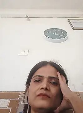 Snapshot of Manjushri35 chatting on January 4, 6:52 am Manjushri35 online show from January 4, 6:52 am