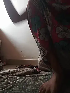 Snapshot of Manjushri35 chatting on January 17, 5:00 am Manjushri35 online show from January 17, 5:00 am