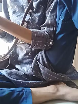 Snapshot of Manjushri35 chatting on March 8, 8:11 am Manjushri35 online show from March 8, 8:11 am