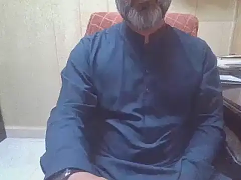 hairymaster95 online show from April 4, 4:00 am