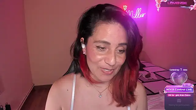 stefany miller77 online show from February 24, 3:31 pm