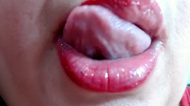 Kerly Doll online show from January 14, 8:59 pm