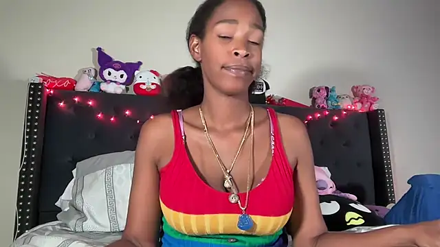 Snapshot of Cum2Charm chatting on September 26, 4:27 am Cum2Charm online show from September 26, 4:27 am