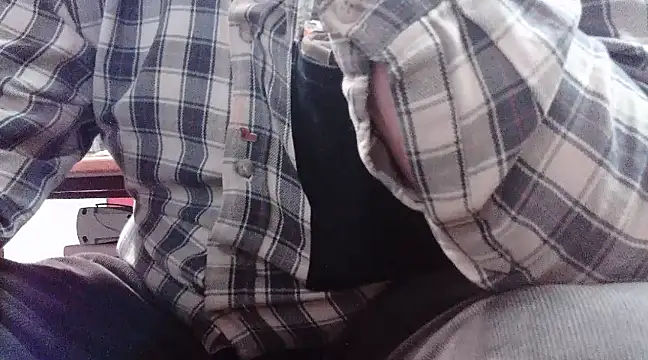 Snapshot of HaraldGermany chatting on December 18, 6:03 pm HaraldGermany online show from December 18, 6:03 pm