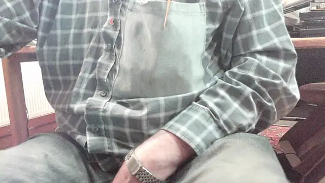 Snapshot of HaraldGermany chatting on September 24, 6:22 pm HaraldGermany online show from September 24, 6:22 pm