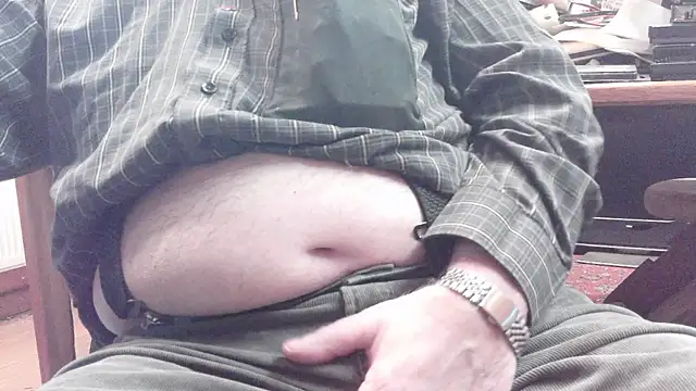 Snapshot of HaraldGermany chatting on October 5, 5:00 pm HaraldGermany online show from October 5, 5:00 pm