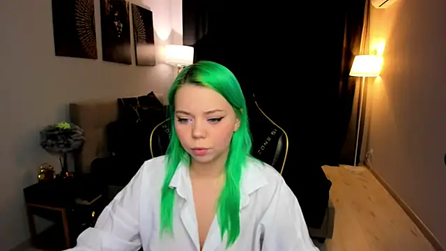 EnergyBunny 1 online show from February 22, 7:12 pm