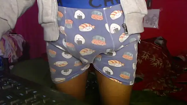 Snapshot of longdickservice chatting on February 27, 9:32 am longdickservice online show from February 27, 9:32 am