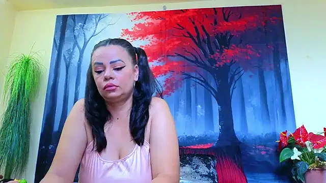 ElizabethEven online show from October 5, 7:56 pm
