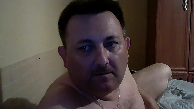 Snapshot of Novy73 chatting on October 21, 12:33 am Novy73 online show from October 21, 12:33 am