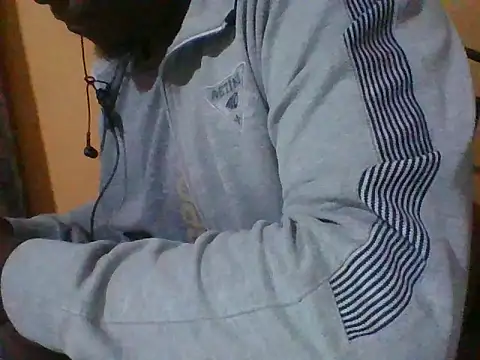 Snapshot of honeyswit chatting on October 6, 8:50 pm honeyswit online show from October 6, 8:50 pm