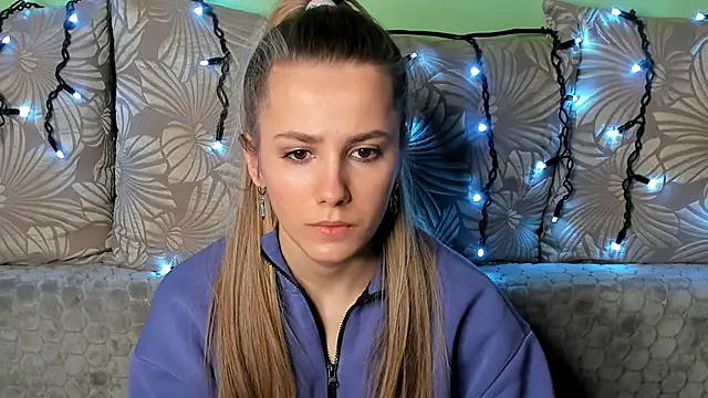 MaggieCake online show from January 10, 5:58 am