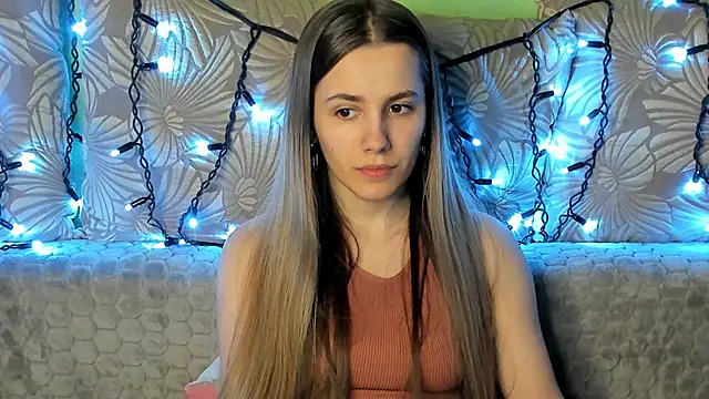 MaggieCake online show from February 14, 1:34 am