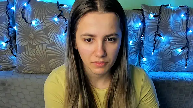 MaggieCake online show from February 24, 5:49 am