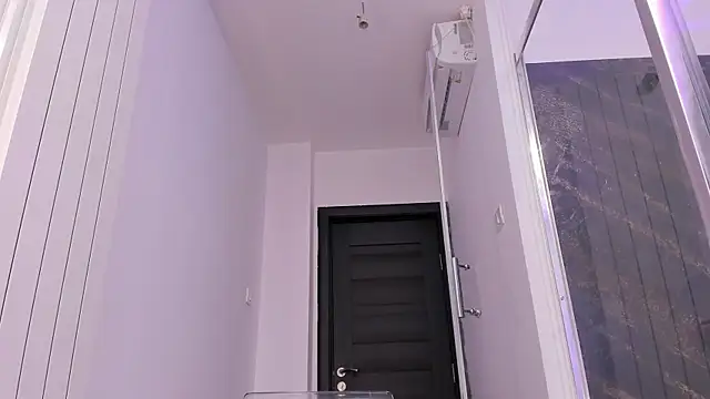 realhotfallingdevil online show from February 11, 5:56 am