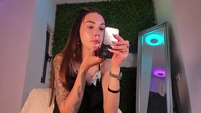 realhotfallingdevil online show from June 21, 6:05 am
