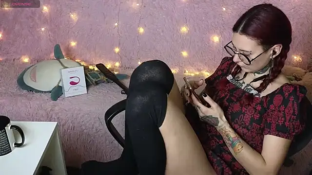 Snapshot of Ginger_Stay chatting on January 15, 6:51 pm Ginger Stay online show from January 15, 6:51 pm