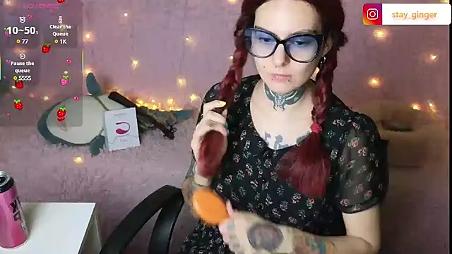 Snapshot of Ginger_Stay chatting on February 18, 8:58 pm Ginger Stay online show from February 18, 8:58 pm