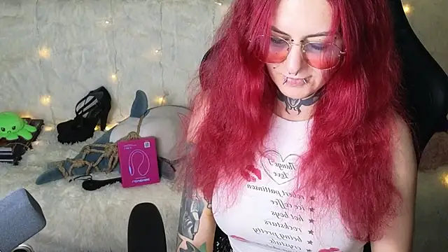 Snapshot of Ginger_Stay chatting on October 23, 8:51 pm Ginger Stay online show from October 23, 8:51 pm