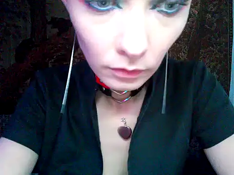 WildMissNiks online show from January 26, 1:47 pm
