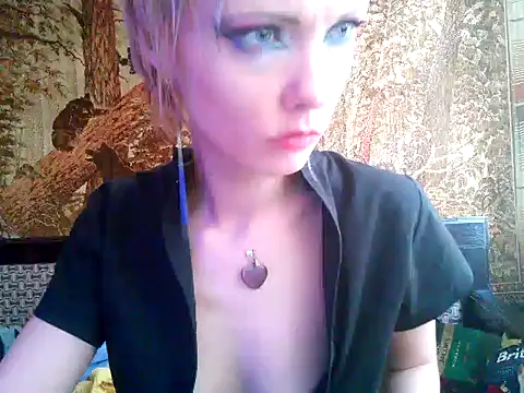 WildMissNiks online show from February 3, 12:03 pm