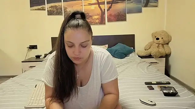 Snapshot of adelline chatting on July 13, 8:55 pm adelline online show from July 13, 8:55 pm