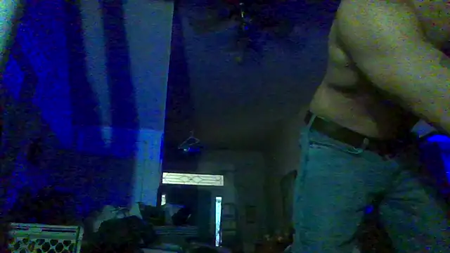 Snapshot of Itzmeebaby chatting on December 16, 10:37 pm Itzmeebaby online show from December 16, 10:37 pm