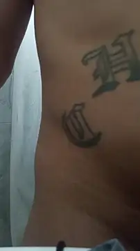 Snapshot of 69RIPsta69 chatting on October 31, 8:26 am 69RIPsta69 online show from October 31, 8:26 am