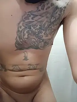 Snapshot of 69RIPsta69 chatting on November 15, 8:11 am 69RIPsta69 online show from November 15, 8:11 am