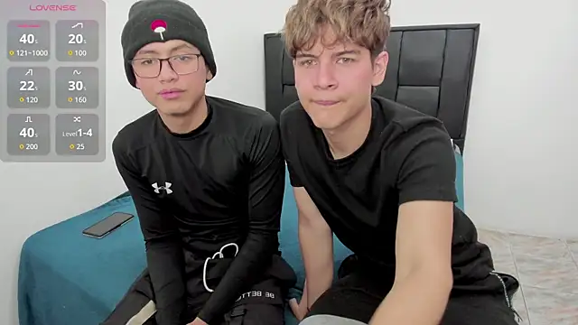 Snapshot of javieryalejandro chatting on November 5, 1:33 pm javieryalejandro online show from November 5, 1:33 pm