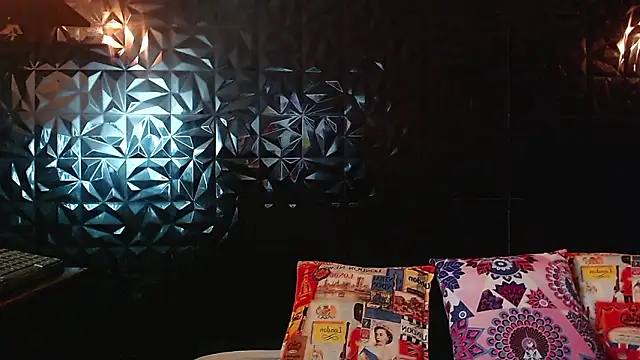 Snapshot of PINK__LOLA1 chatting on January 17, 10:35 pm PINK LOLA1 online show from January 17, 10:35 pm