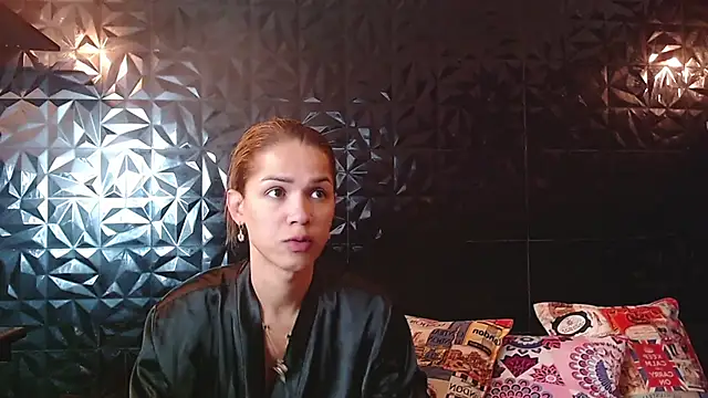 Snapshot of PINK__LOLA1 chatting on February 13, 11:50 am PINK LOLA1 online show from February 13, 11:50 am