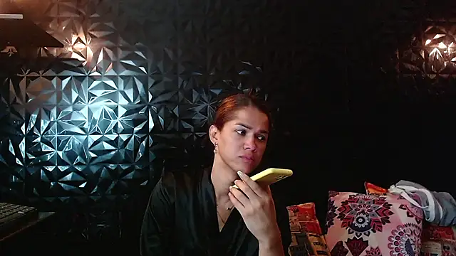 Snapshot of PINK__LOLA1 chatting on February 25, 12:09 am PINK LOLA1 online show from February 25, 12:09 am