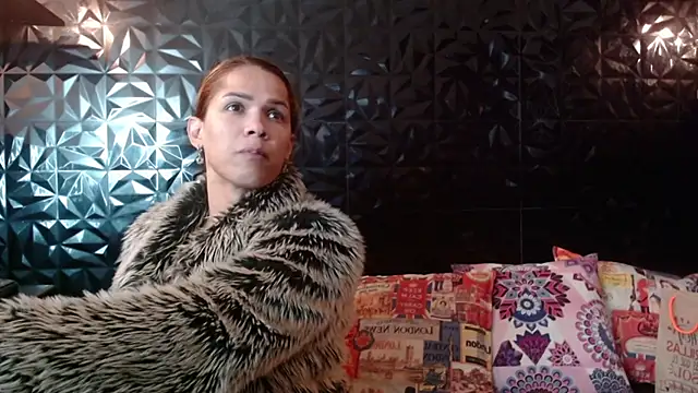 Snapshot of PINK__LOLA1 chatting on February 26, 11:59 pm PINK LOLA1 online show from February 26, 11:59 pm