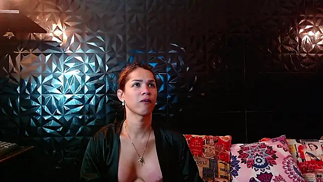 PINK  LOLA1 online show from March 28, 8:08 pm